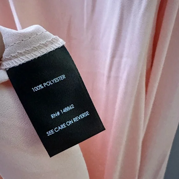 Torrid Pink Long Sleeve Blouse with Mandarin Collar 2X 18/20 New - Picture 9 of 9